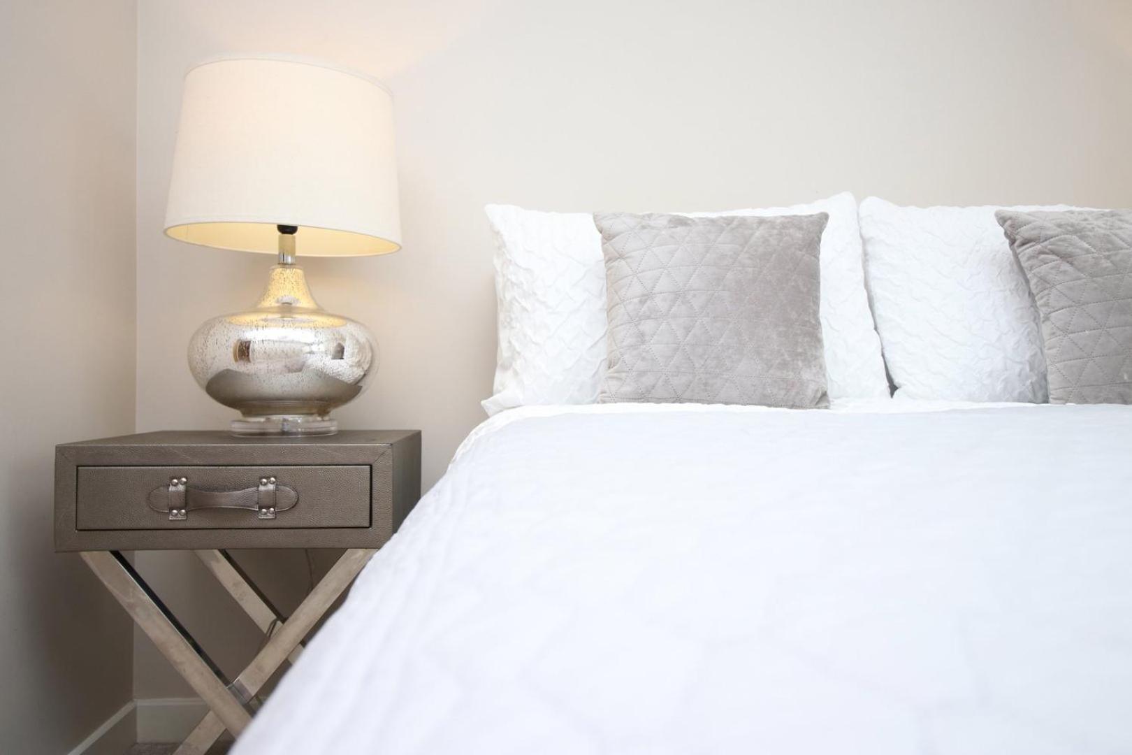 Perfect Getaway In Cardiff Marina Apartment Bagian luar foto