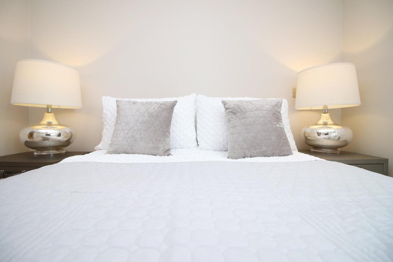 Perfect Getaway In Cardiff Marina Apartment Bagian luar foto